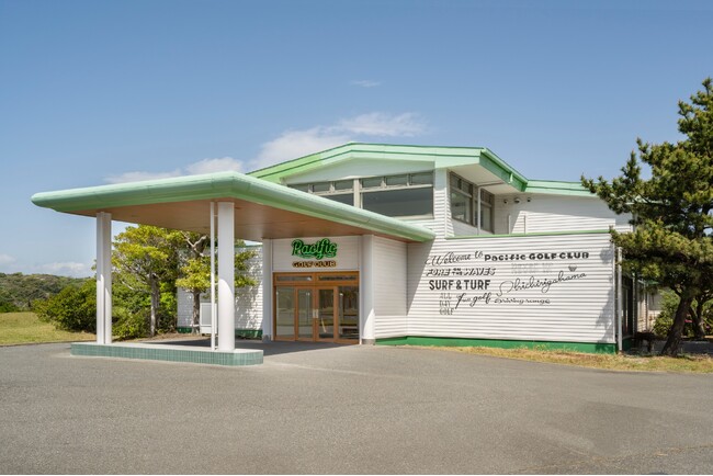 トランジットジェネラルオフィス初の直営ゴルフ練習場『Pacific GOLF CLUB』が神奈川県七里ヶ浜に誕生。