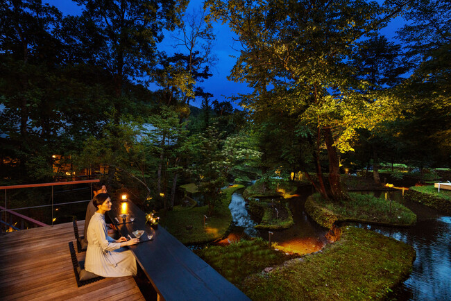 【星のや軽井沢】この夏誕生した「棚田ラウンジ」を貸し切り、信州の食文化を味わう「涼風の晩餐」提供開始｜期間：2024年7月1日～8月31日