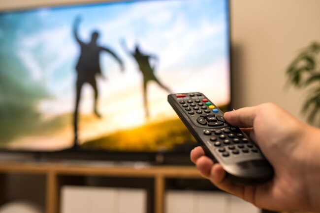 「ケーブルテレビからアンテナテレビへ切り替えた人の満足度は驚愕の〇〇%！？」テレビ視聴低下や悩めるコスト対策について調査を実施！