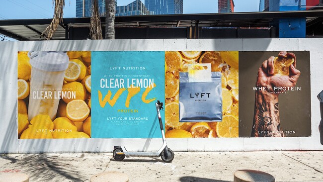 エドワード加藤のフィットネスブランド「LÝFT」がプロテインシリーズ「LÝFT NUTRITION PROTEIN」限定フレーバー「WPC クリアレモン」を販売!!