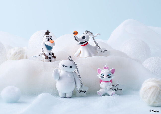 キャラクターのイメージカラーに合わせたラインアップのガシャポン(R)新シリーズ登場！ 第1弾は白色のディズニーキャラクター♪『“ディズニーキャラクター” カラーコレクションチャーム～white～』