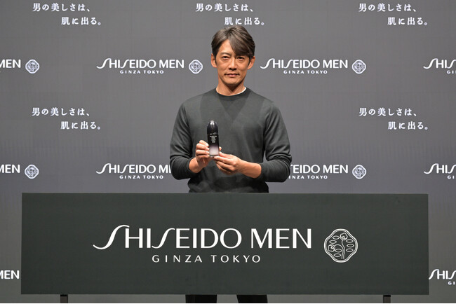 何が自分の肌に合うか分からない男性たちへ『SHISEIDO MEN 美容カウンセリングイベント』アンバサダー　反町隆史さんが登場し、”GREAT”な肌状況を披露