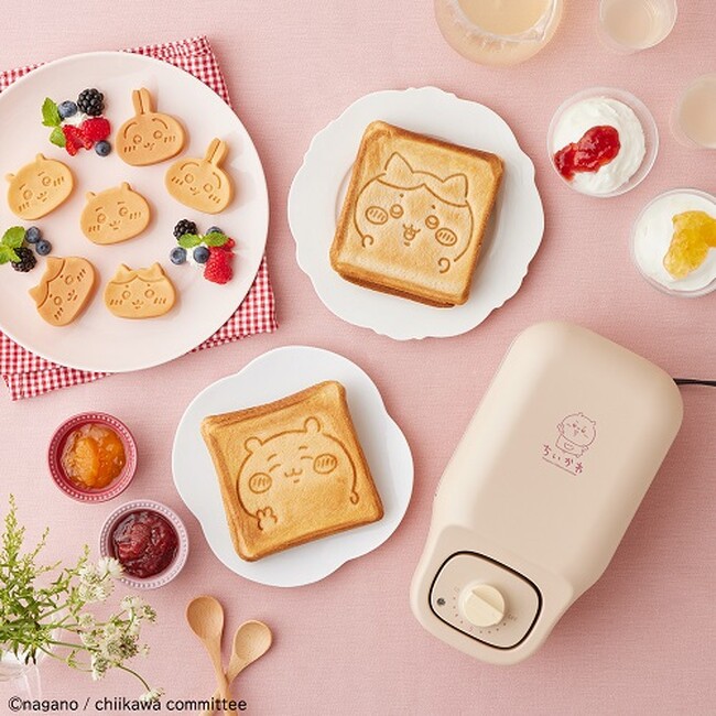 【新商品発売情報】大人気のちいかわが食卓に！「ちいかわマルチサンドメーカー」セシールでも販売開始！