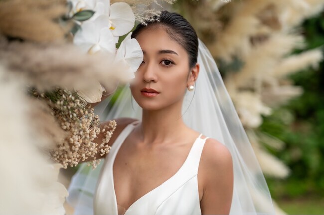 “みちょぱ”こと池田美優さんがウェディングドレスをプロデュース！ハワイ挙式で実際に着用した2デザインを4月27日（土）発売決定