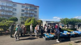 2023年5月より移動販売がはじまった浦賀団地(横須賀市) 2023年5月より移動販売がはじまった浦賀団地(横須賀市)