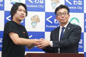フェアナビ、三重県桑名市公式ホームページに試験導入、ウェブアクセシビリティ向上を目指した実証実験開始