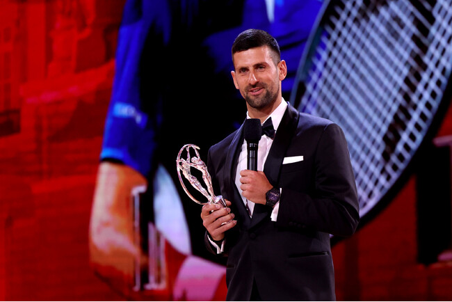 ウブロアンバサダーのノバク・ジョコビッチ選手、ローレウス年間最優秀男子選手賞の授賞式で「スピリット オブ ビッグ・バン オールブラック パヴェ」を着用