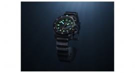 精密さと卓越性を兼ね備えた ビクトリノックス「DIVE PRO」が新登場！万全の備えでプレッシャーを制して -水中、陸上、あらゆる場所で活躍