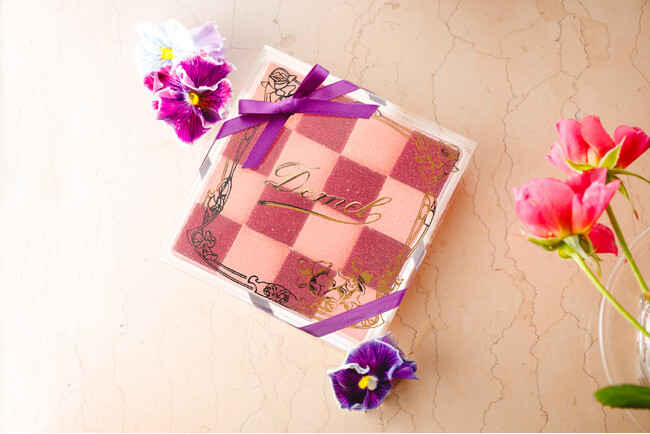 ウィーンの老舗洋菓子ブランドDEMEL(デメル)より期間限定「バラとすみれのゼリー」が新発売