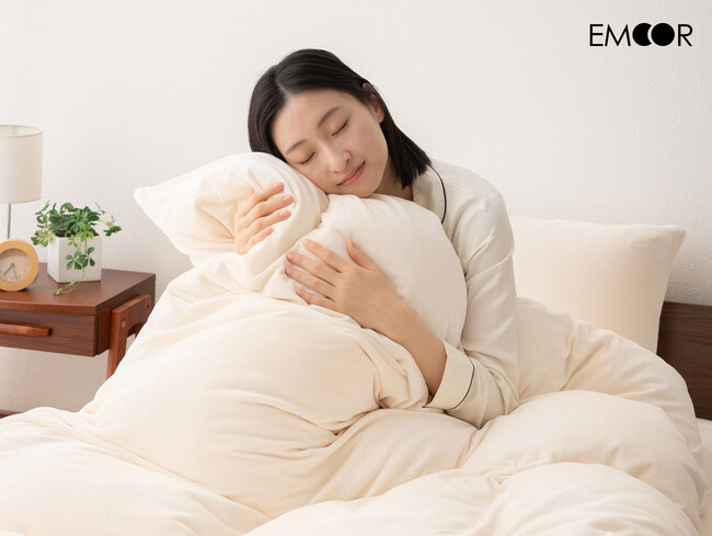 ひたすら気持ちよさを追求した『至福の睡眠シリーズ』に待望の寝具カバーが新登場！お手持ちの寝具が“ふわっ・とろんっ”に早変わり！