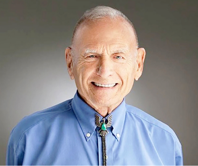 米ホリスティック医学協会創始会長ノーマン・シーリー博士推薦！「心・体・魂」を健全にする大成功・大強運のメソッドを発信中！