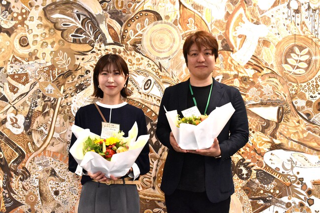男性育休取得率100％！育児休業から復帰のママ・パパ社員を歓迎　復帰する社員に「おかえりなさい」を伝える恒例イベント「復職式」 開催