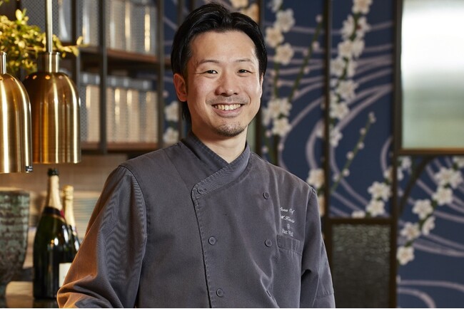【ウェスティンホテル横浜】　館内のカジュアルフレンチレストラン「ブラッスリー・デュ・ケ」の新料理長に金田将彰が就任