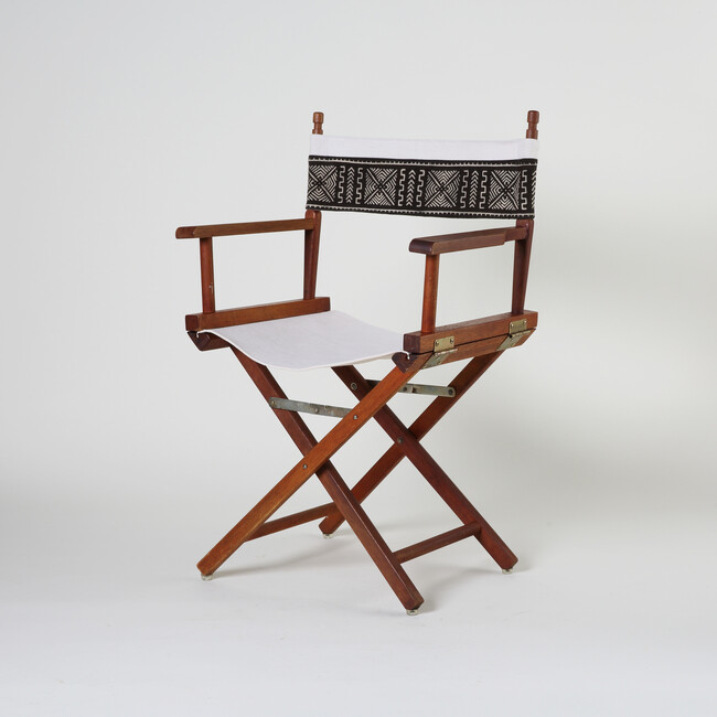 デッドストックを使用して製作されたオリジナルチェア『Neo Vintage Chair』が数量限定販売開始