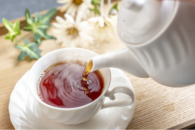 紅茶、飲みたくなるシーンは自宅にいる時～紅茶飲料に関するアンケート調査～