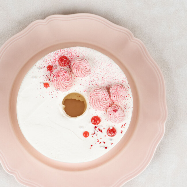 【数量限定】This is CHIFFON CAKE. × Always Flowers、コラボレーションにより特別な母の日ギフトを発売