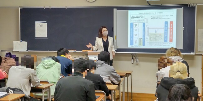 「進学資金と奨学金～奨学金とのつき合い方～」をテーマとした講演について