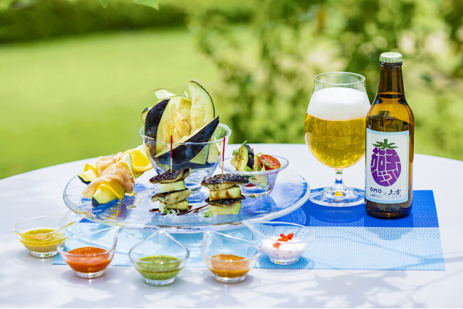【OMO7大阪 by 星野リゾート】朝日を浴びながら乾杯！夏が旬の水なすをお供にビールを贅沢に堪能する「水なすモーニングビアガーデン」開催｜期間：2024年6月1日～8月31日