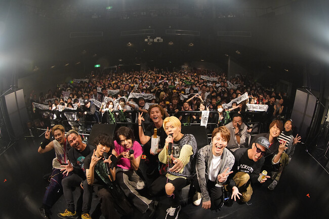 今年結成10周年を迎える「MADKID」主催イベント Future Notes Fes -ANNIVERSARY SPECIAL-開催！ ゲストにFLOW、仲村宗悟を迎え、圧巻のパフォ―マンスを披露。