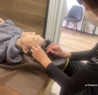 神奈川のスキンストレッチ専門センターcaizemにて、頭皮と耳をさするだけの頭皮ケアを提供開始