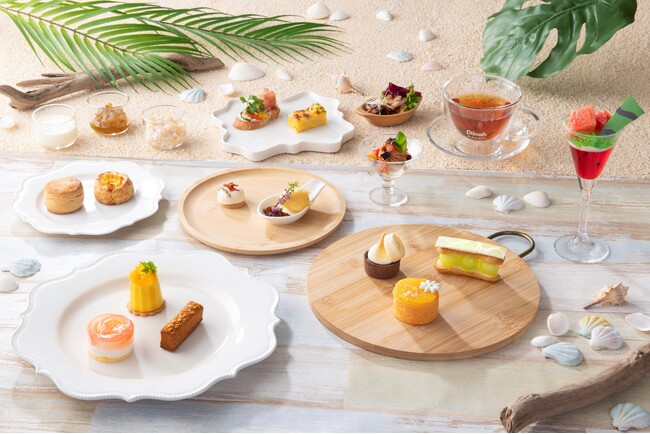 見た目も華やかな夏の旬が堪能できる全14種類のメニューをご提供「Summer Afternoon Tea（サマーアフタヌーンティー）」