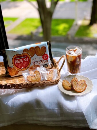 コーヒー国内消費増加を背景に　夏向け「源氏パイ ほろにがカフェオレ味」季節限定・数量限定発売