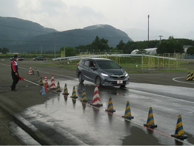 【JAF岩手】シニア世代対象の実技型安全運転講習会「ドライバーズセミナーシニアコース」の受講者を募集します。