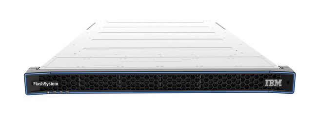 IBM、新しいエントリーレベルのオールフラッシュ・ストレージ・プラットフォーム「IBM Storage FlashSystem 5300」を発表