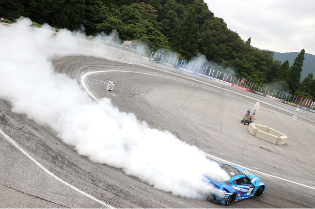 【世界レベル】のドリフトバトル！！「D1グランプリ 2024 開幕戦 Rd.1＆2」の「2024 OKUIBUKI DRIFT」を５月１１日（土）、１２日（日）に滋賀県「奥伊吹モーターパーク」で開催！