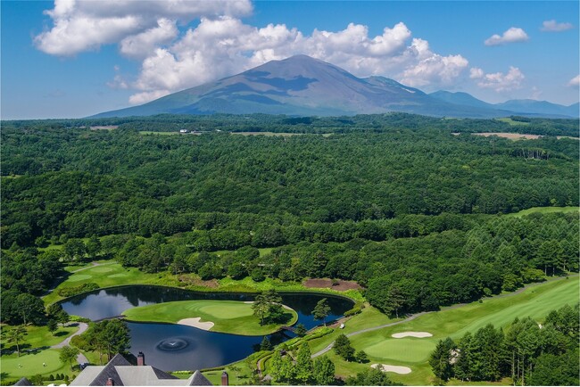 あさま空山望、ゴルフも新緑も旅も一緒に堪能できるステイプラン「癒しのリゾートゴルフステイ」を5/9（木）より期間限定で提供開始～女子プロゴルファー、保坂 真由選手のプライベートラウンドレッスンも～