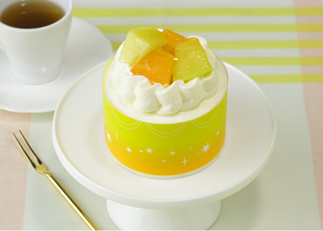 【銀座コージーコーナー】今が食べ頃、茨城県産メロンを使用したケーキが5月13日から登場。2種のメロンを1つのケーキで楽しめる♪