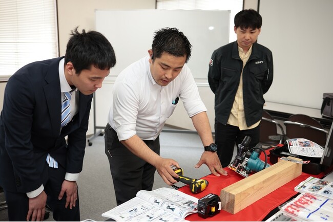工具通販ビルディ、ヤマサホールディングスグループ 絆工房ヤマサの大工（建設技能者）育成第7期生へ工具研修を実施