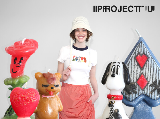 MOUSSY（マウジー）が仕掛ける「アート×ファッション」プロジェクト “ PROJECT U（プロジェクト ユー）” 第14弾は、OLGA GOOSE CANDLEとの共同制作