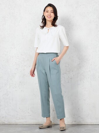 はるやまレディスではさらっと履けるリネンライクパンツが今年も発売着回し力×快適な履き心地で夏場のビジネスシーンに嬉しい軽やかな夏カラーとベーシックカラーのラインアップで登場