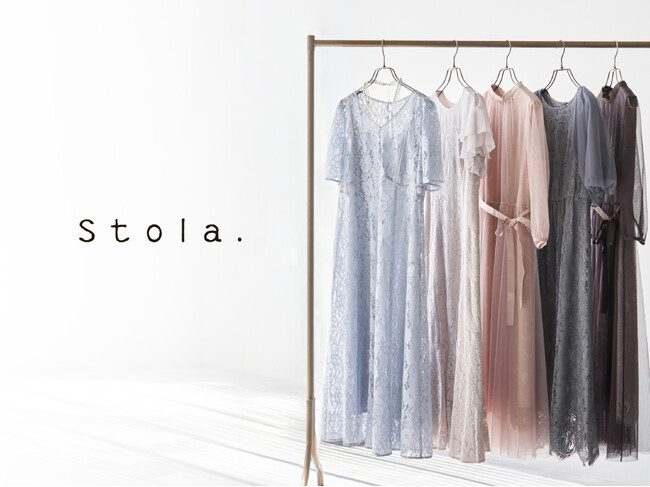 Stola.(ストラ)、人気No.1ドレスのオンライン限定カラーを新発売！オンラインでは着回し紹介のほか、7つのドレスを特集。