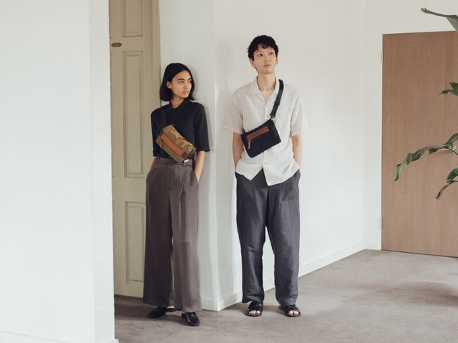 土屋鞄、リサイクルナイロン製バッグシリーズより新作が登場