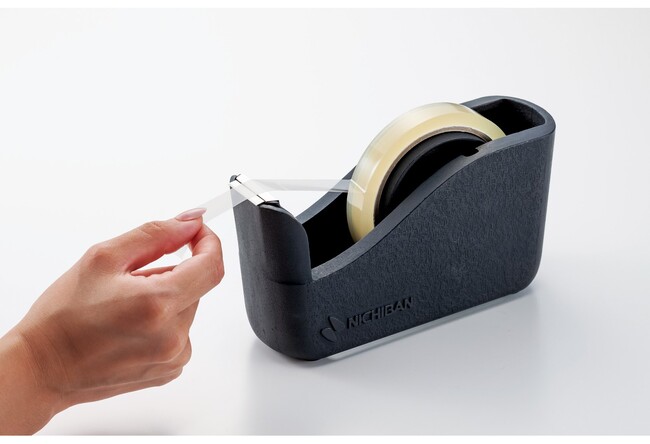 伝統工法で、職人が手作業で生み出す南部鉄製テープカッター「テープカッター大巻用　南部大型」リニューアル発売
