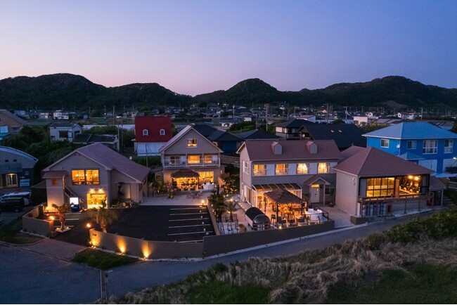 【2024年4月グランドオープン】千葉県を代表するグランピンググループ「THE BONDS」から南房総白浜に3施設目が誕生！～オープン記念キャンペーン＆グループ協賛キャンペーンの同時開催！～