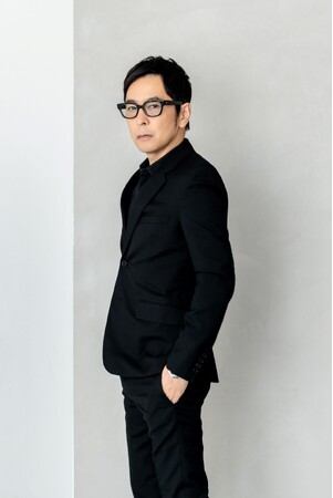 徳永英明　ライブBlu-rayよりティザー映像公開スタート 初回限定盤と通常盤のジャケット写真も公開！