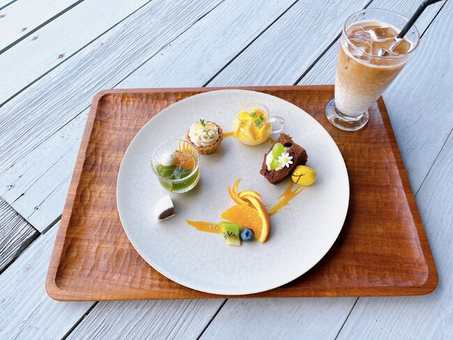 兵庫県赤穂市の塩カフェ　AMAMI TERRACE塩で味わう「幸せの塩スイーツ 2024年夏版」、「レモンブラン」、「野菜グラタン」5月24日より新登場