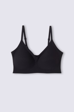イタリアンランジェリーブランドのIntimissimi（インティミッシミ）、マイクロファイバー素材の夏のマストハブブラの新作を発表。