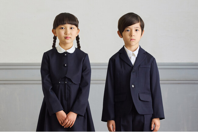 10mois（ディモワ）より、小学校受験を経験した先輩ママの声から生まれたお受験・通塾用のお洋服・グッズが登場！