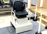 ビルの風揺れが体感できる「水平振動体感装置」が7/1(月)より提供開始　ヤクモショールームにて同日より体験可能