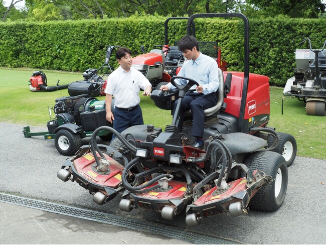【千葉県市原市】高校2・3年生向け　市内ゴルフ場の職場見学バスツアーを開催