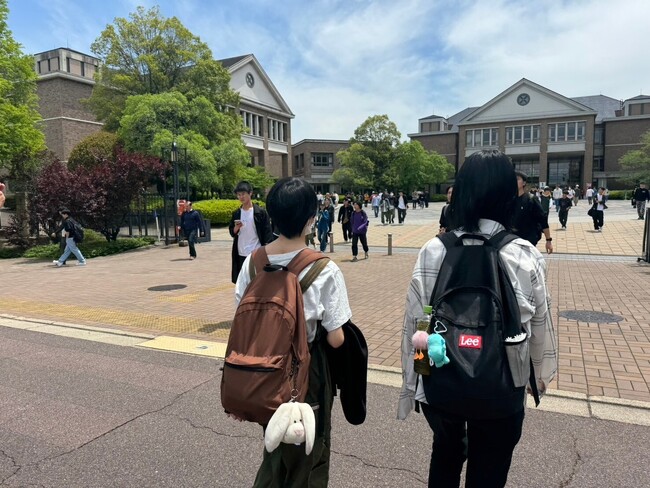 キリンのとびら高等部×桃山学院大学　キャンパスツアーを開催　フリースクールの高校生が初めて大学生活を体感！