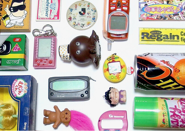 たまごっち、スケルトン、ポケベル、ガラケーなど懐かしの平成アイテムが大集合！「平成レトロ展」開催