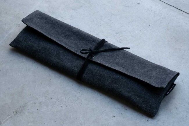 家庭サイズの包丁を気軽に持ち運べる新商品『釜浅のデニムナイフケース』を発売