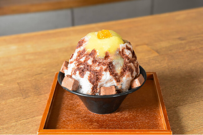 Minimal 富ヶ谷本店の「チョコレートかき氷」がリニューアル！チョコレートアイス一玉入り、レモンソースと楽しむチョコレート専門店ならではのかき氷