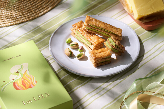 【博多土産】【季節限定】JR博多駅「I’m LILY(アイム リリー)」よりサクサク食感のパイサンドが季節限定フレーバーで登場！