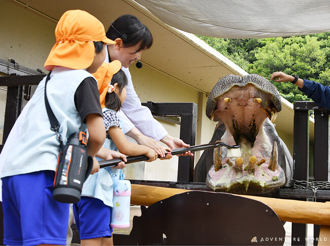 ６月４日～１０日は「歯と口の健康週間」「カバの歯みがき体験＆まるごとキャベツをあげてみたら観察会」を開催